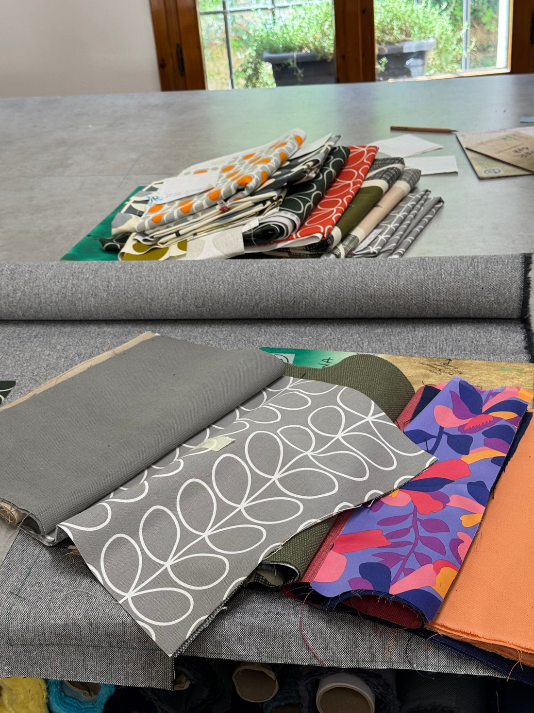 Orla Kiely e Nerida Hansen: due donne regine del colore nei tessuti del nostro Atelier