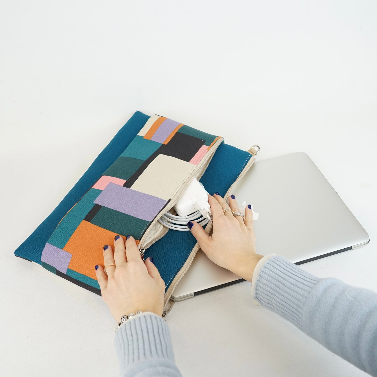 Porta PC/tablet su misura - POLLICIno