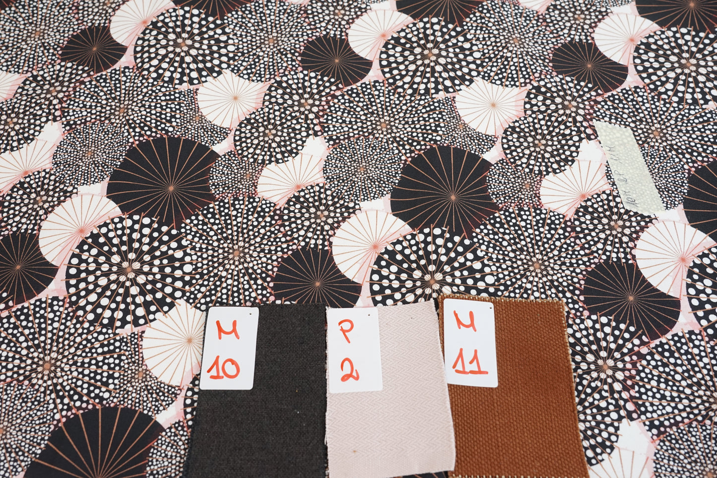 CREA IL TUO PERSONALIZZATO