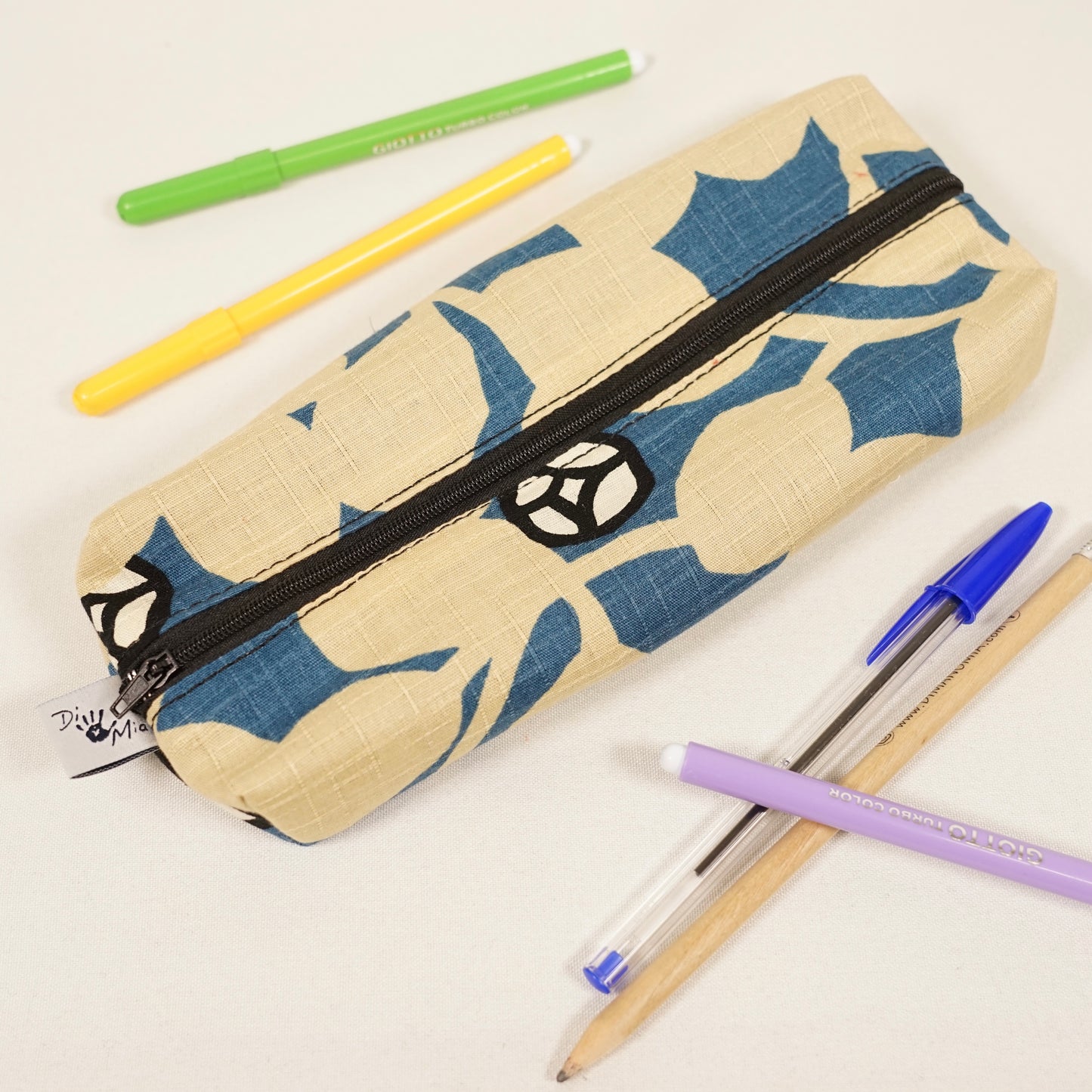 STUCCYONE astuccio