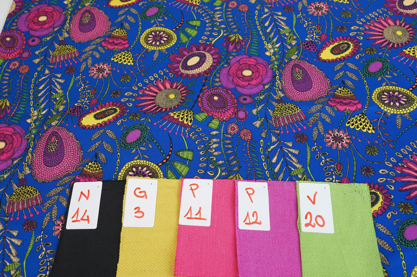 CREA IL TUO PERSONALIZZATO